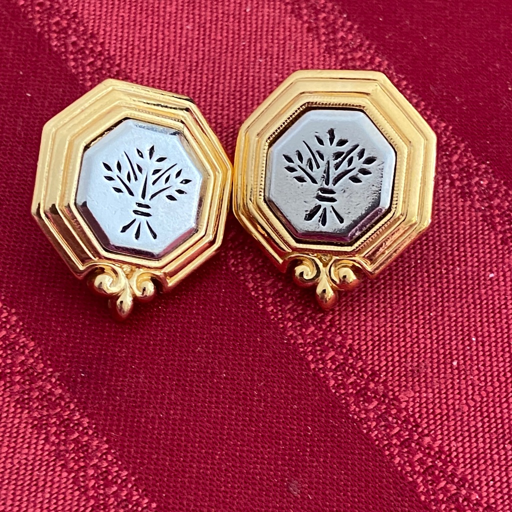 Vintage Avon Gold & Silver Tone Wheat Bouquet Post Pierced Earrings